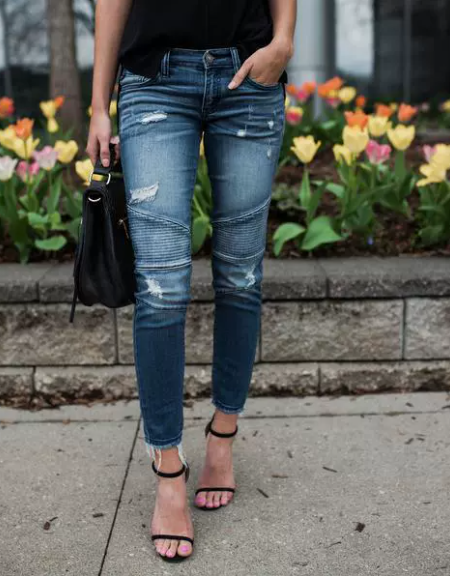 Slim-Fit Ripped Jeans with Raw Edges
